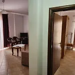 Comfy Beachfront - 50m From The Sea Golem (Tirana)