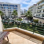 Comfy Beachfront - 50m From The Sea Appartamento *