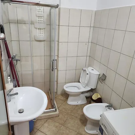 Apartment Comfy Beachfront - 50m From The Sea