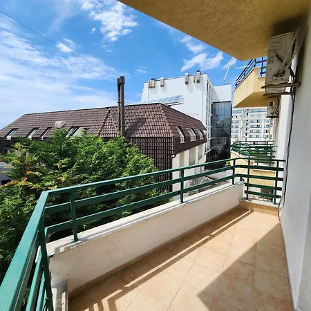 Comfy Beachfront - 50m From The Sea Apartment Golem (Tirana)