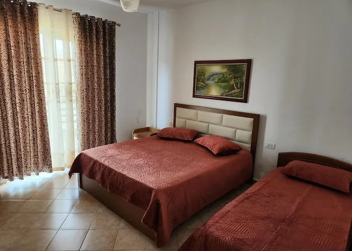 Comfy Beachfront - 50m From The Sea 아파트