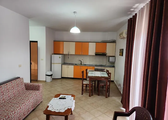 아파트 Comfy Beachfront - 50m From The Sea