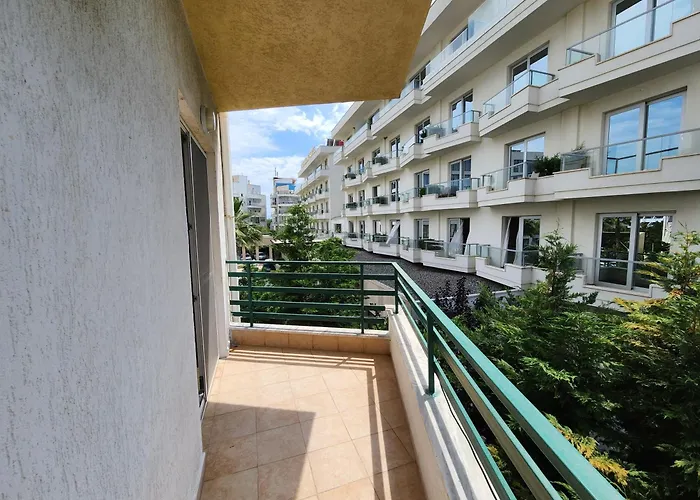 아파트 Comfy Beachfront - 50m From The Sea