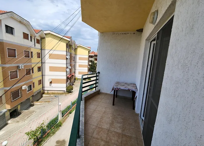 아파트 Comfy Beachfront - 50m From The Sea